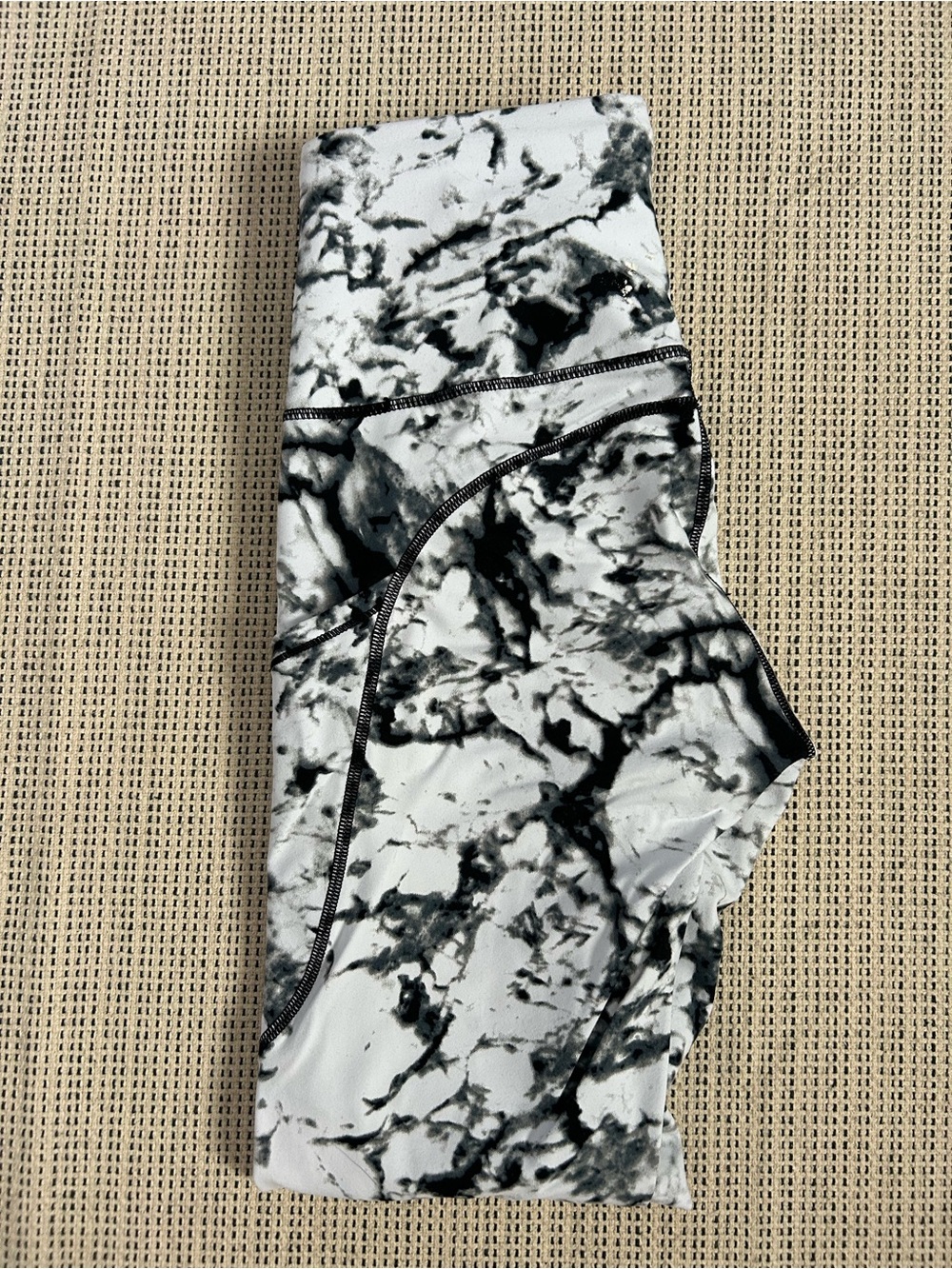 Marble-Print High-Waist Leggings in Black & White